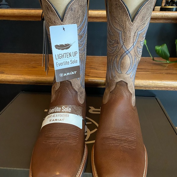 Ariat Everlite blazin asst medium new - Picture 3 of 4